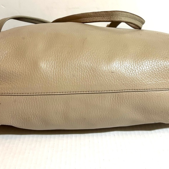 Cuyana Beige pebble Leather Tote Bag - Picture 6 of 15